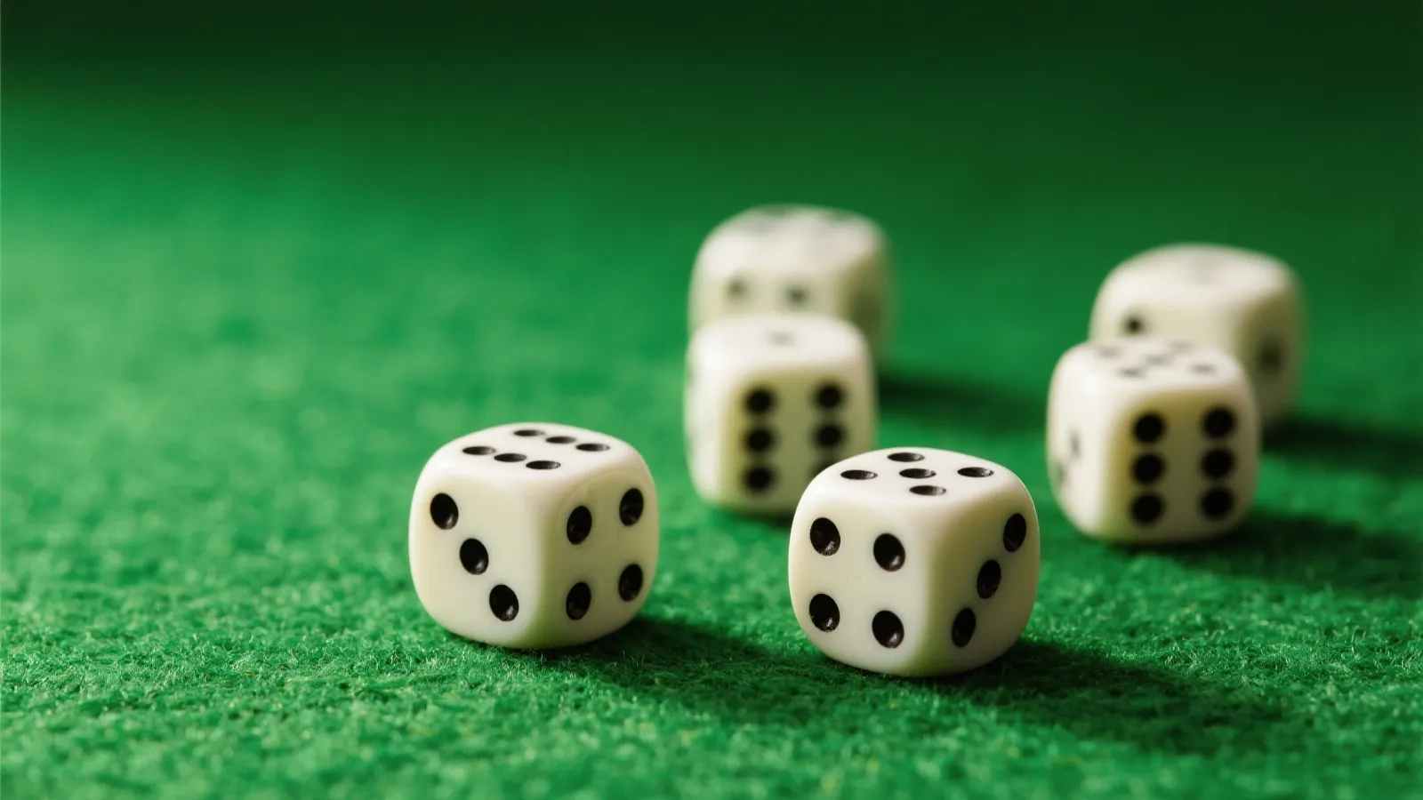 骰子主题视觉图